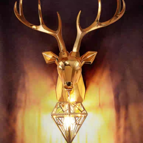 Contemporary Deer Head Wall Lamp - Picture 2 of 5
